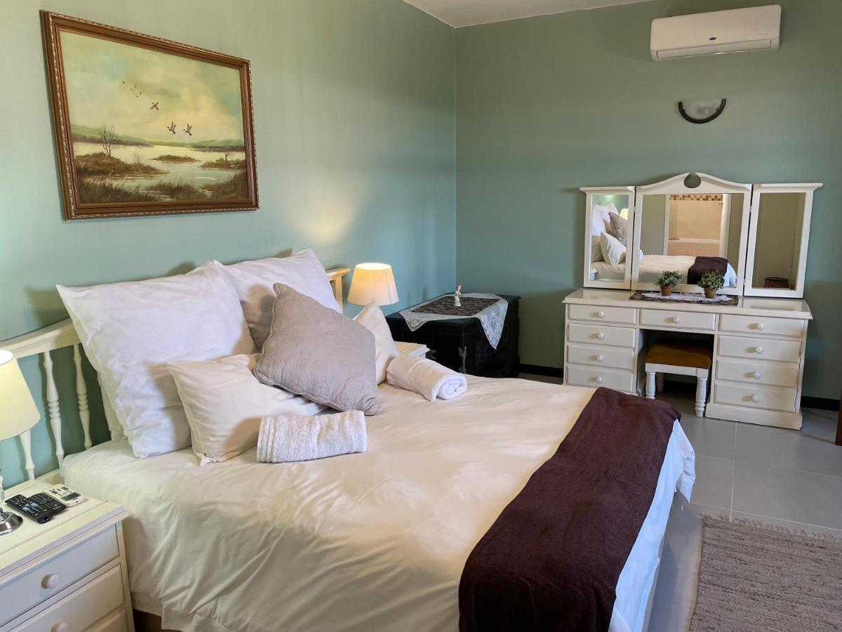 Eden Rose Manor B&B La Mercy Extérieur photo